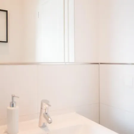 Prive Zentrum لبسيا