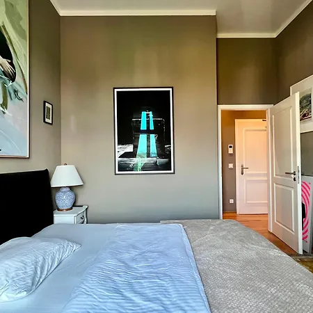 Prive Zentrum Lägenhet *