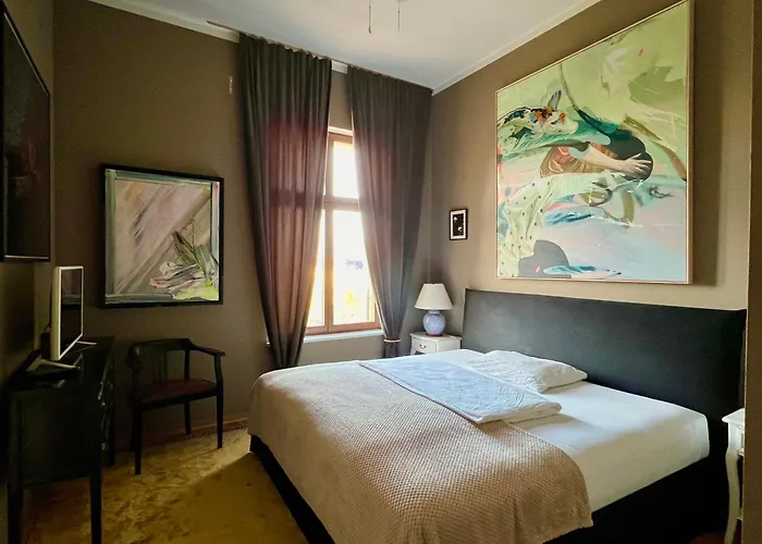 Prive Zentrum * لبسيا